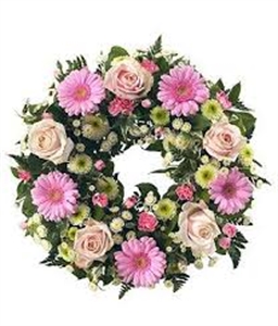 Round wreath with pink Gerberas